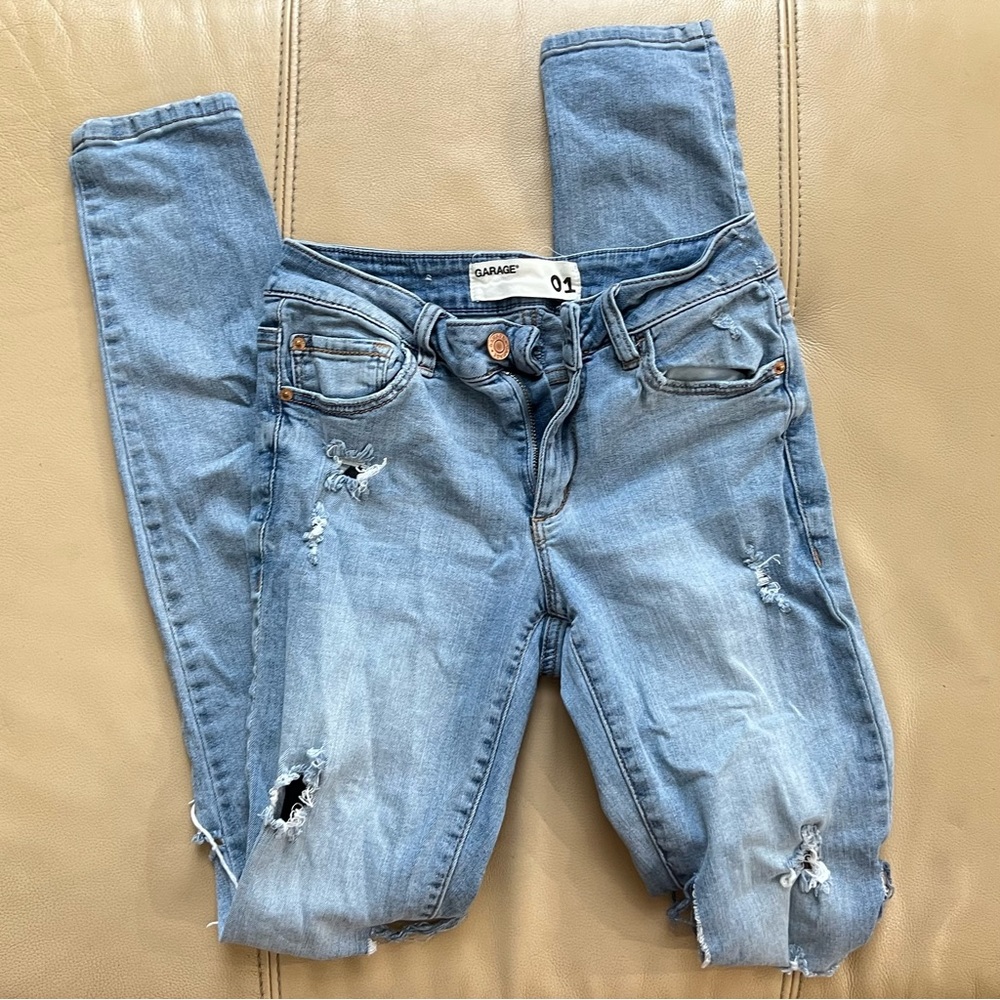 GARAGE Ripped Skinny Jeans